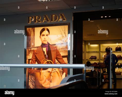 outlet mendrisio prada|Outlet with over 160 shops only 50 km from Milan .